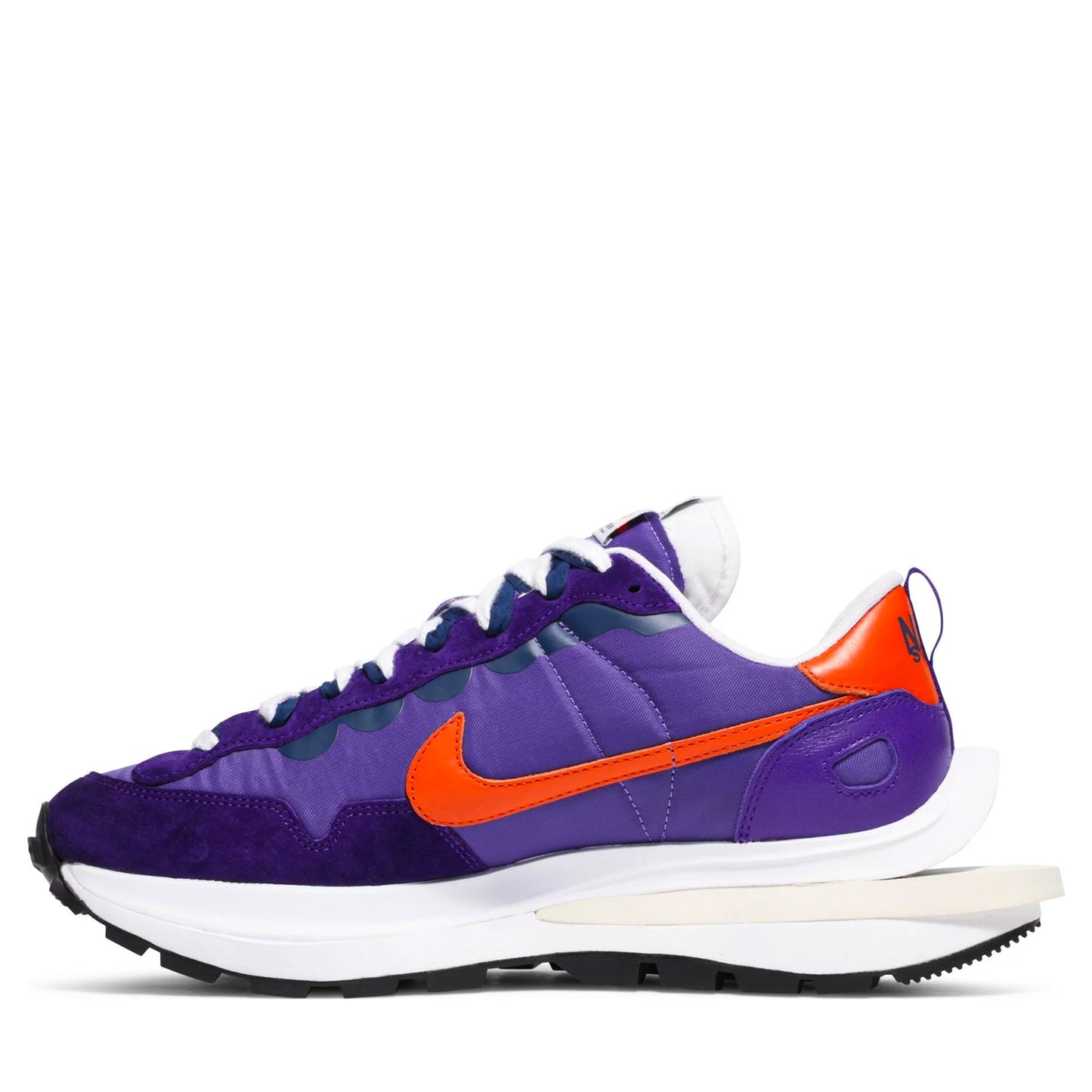 Nike Vaporwaffle sacai Dark Iris