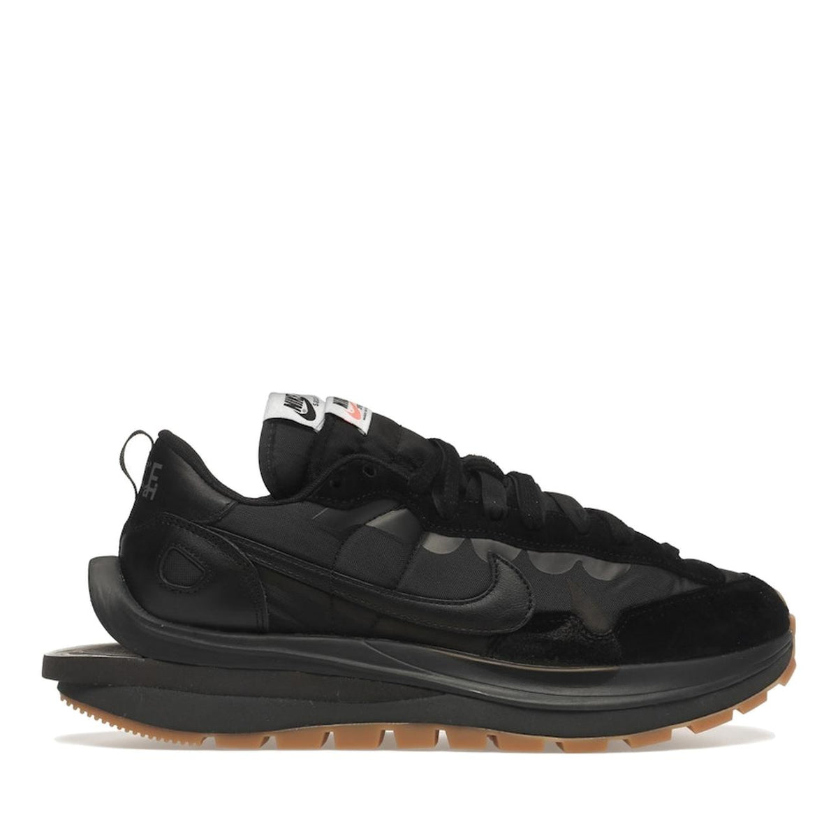 Nike Vaporwaffle sacai Black Gum