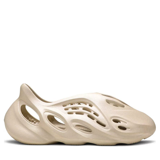 Adidas Yeezy Foam RNNR Sand